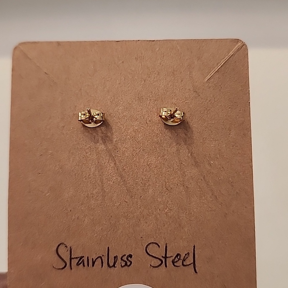 Gold Stainless Steel Paw Print Stud Earrings NWOT - Picture 5 of 5